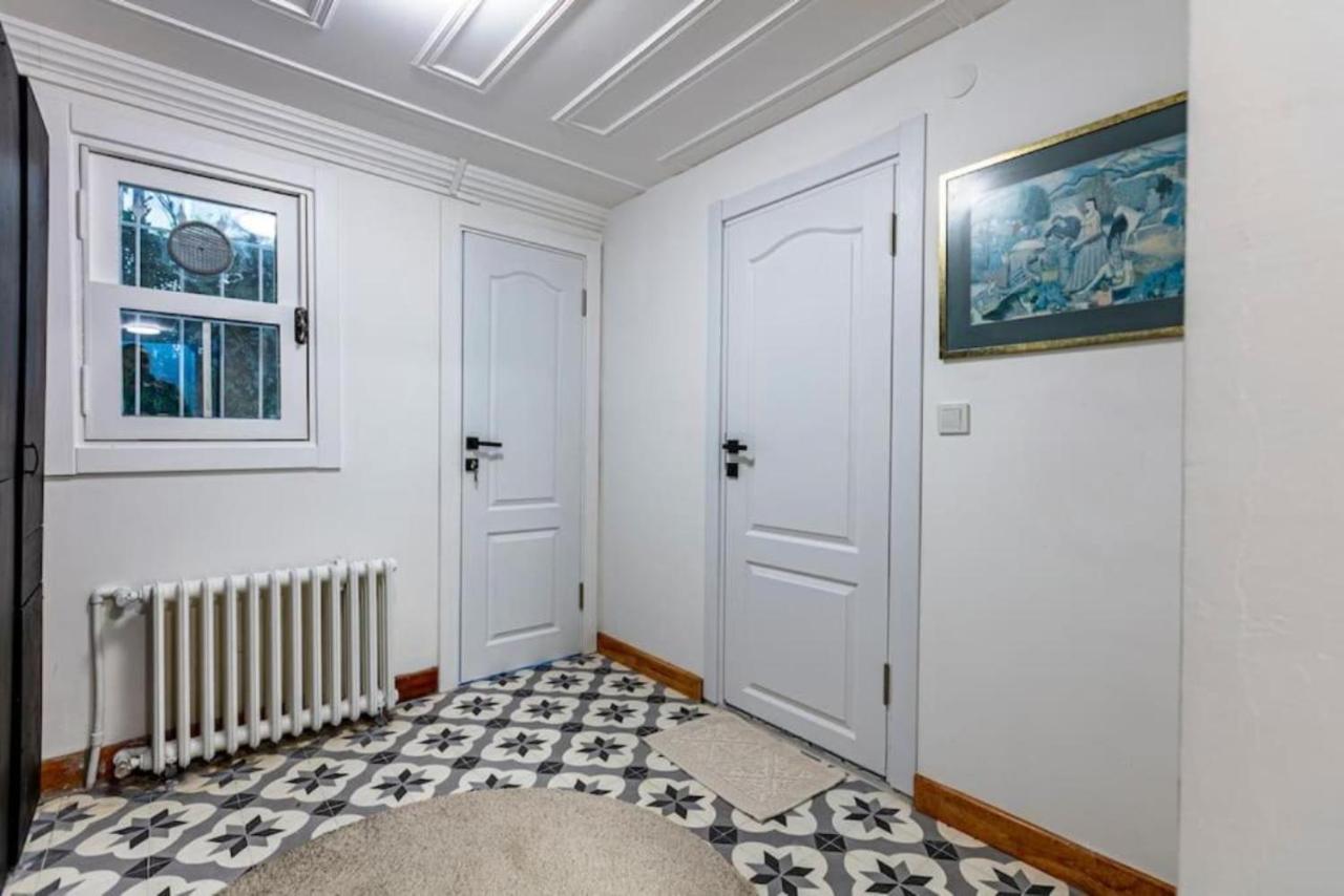 איסטמבול Historical 4-Br Home Steps From Besiktas Stadium & Bosphorus Views - Prime Nisantasi Location! מראה חיצוני תמונה